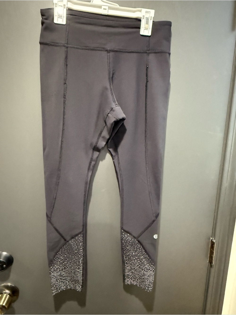 Lululemon Black Reflective Running Tights Leggings Size 6